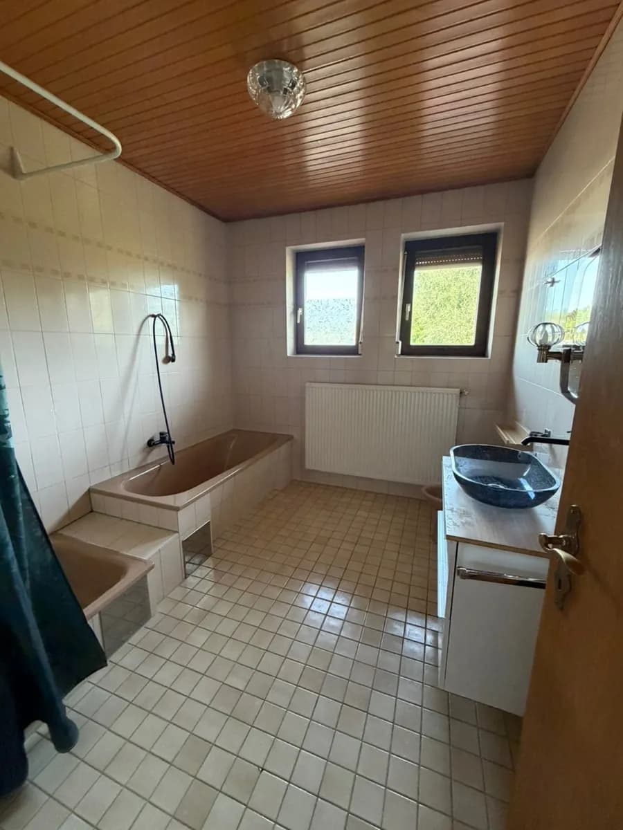 3-Zimmer-Wohnung mieten in Güssing – 110 m², € 1.300 – Bild 4 von 9