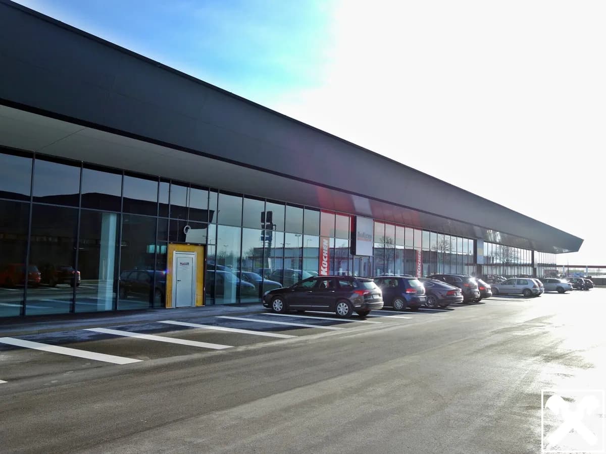 Immobilie mieten in Wels – 465 m², € 6.838 – Bild 1 von 2