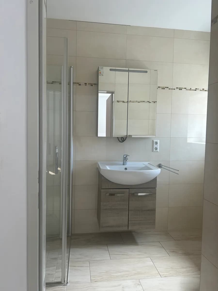 2-Zimmer-Wohnung mieten in Graz-Umgebung – 42 m², € 720 – Bild 8 von 9