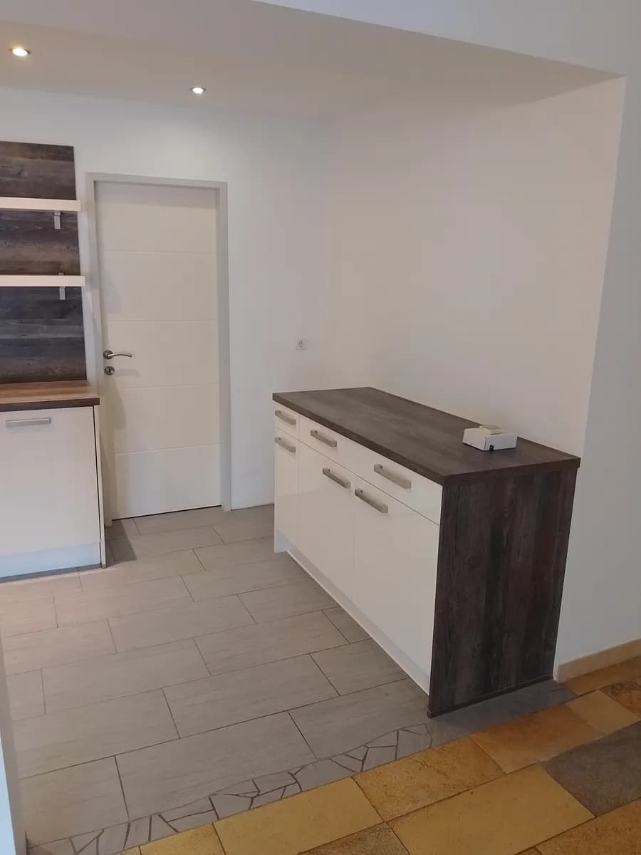 3-Zimmer-Wohnung mieten in Wels – 82 m², € 990 – Bild 2 von 10
