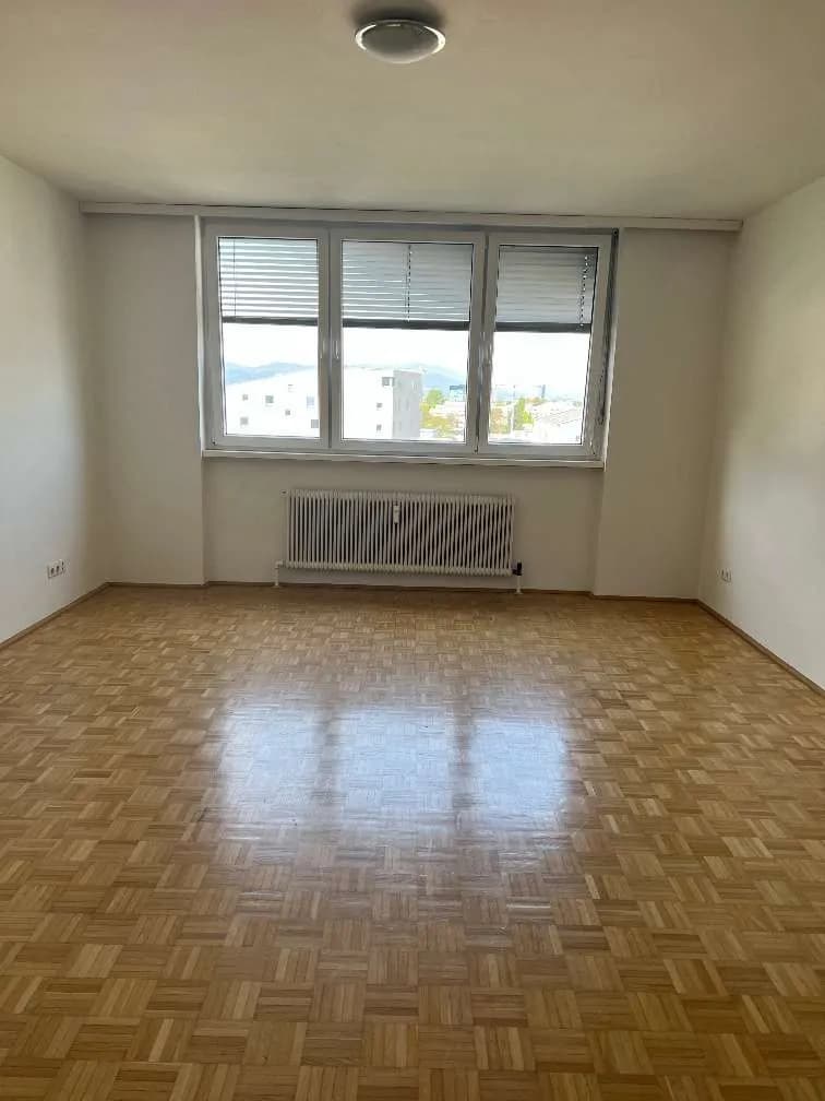 1-Zimmer-Wohnung mieten in Salzburg Stadt – 35 m², € 900 – Bild 2 von 16