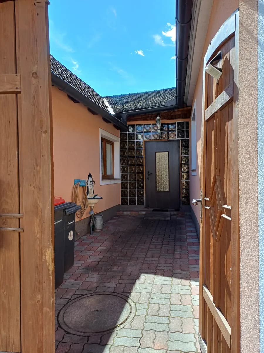 6-Zimmer-Haus kaufen in Waidhofen an der Thaya – 135 m², € 99.000 – Bild 3 von 33