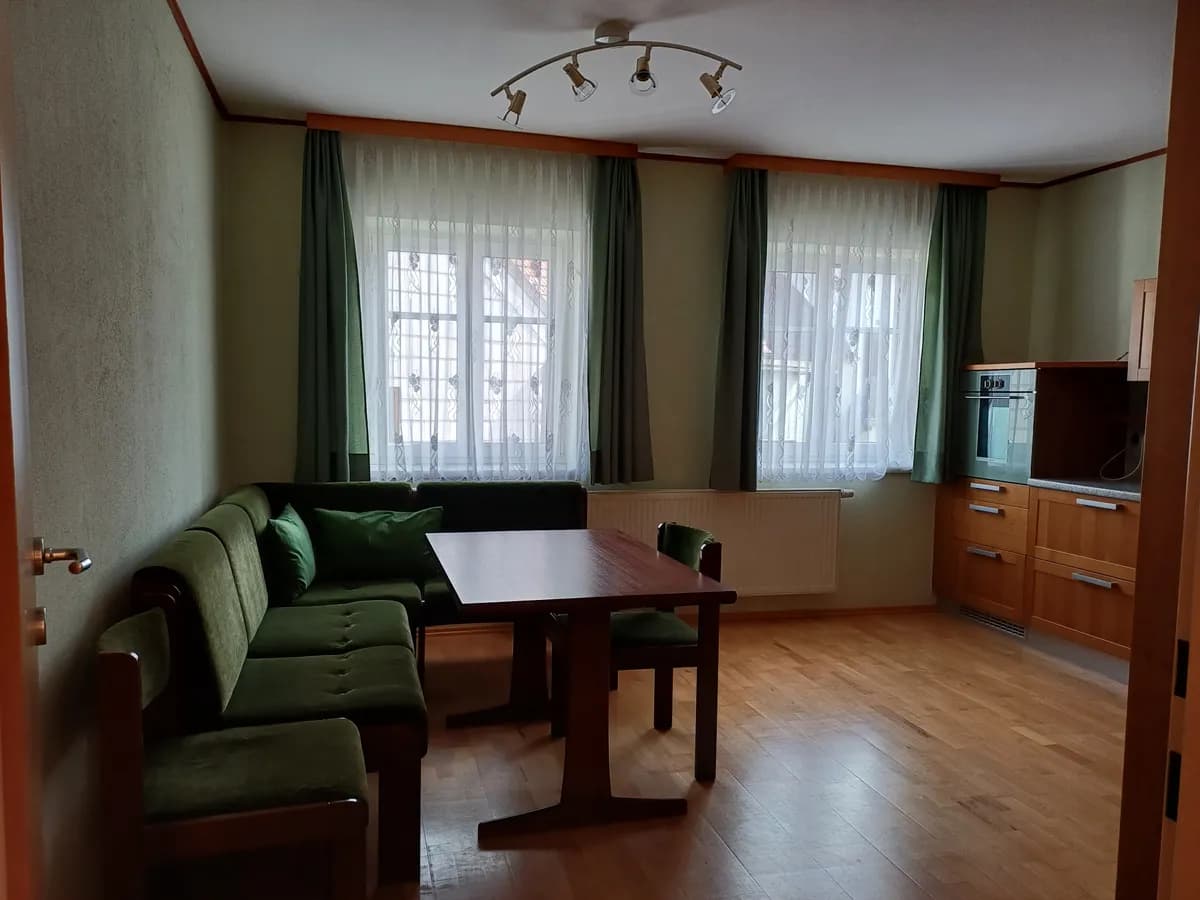 6-Zimmer-Haus kaufen in Waidhofen an der Thaya – 135 m², € 99.000 – Bild 6 von 33