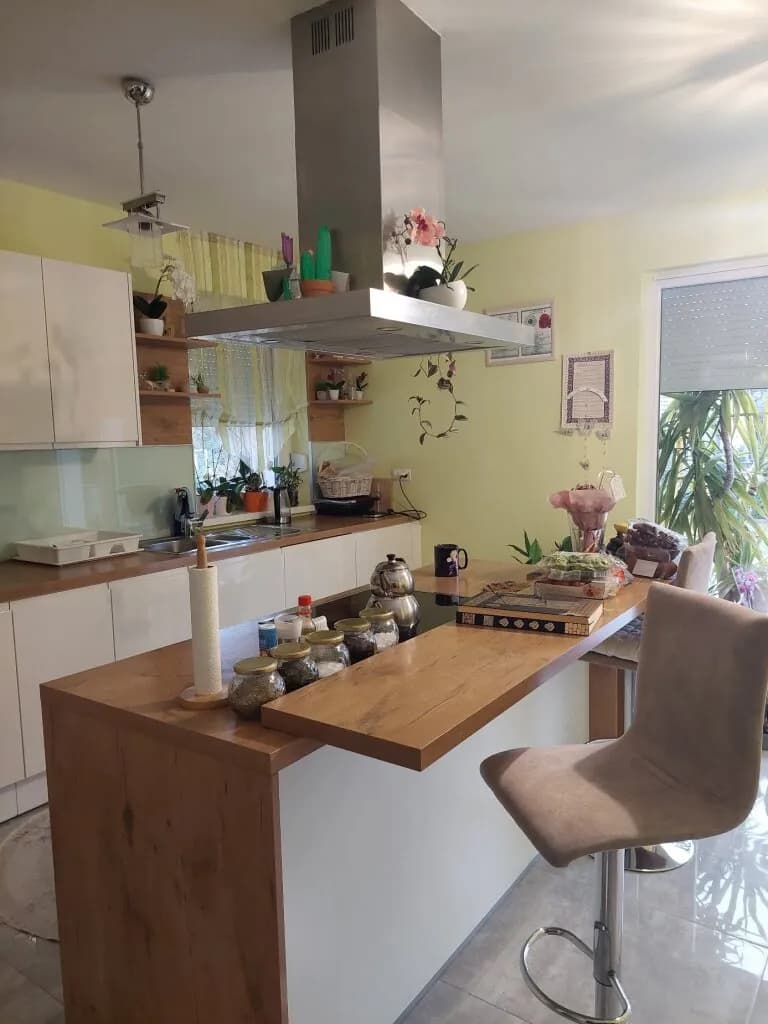 7-Zimmer-Haus kaufen in Bruck an der Leitha – 260 m², € 450.000 – Bild 4 von 42