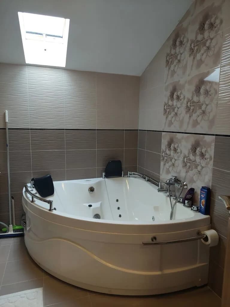 7-Zimmer-Haus kaufen in Bruck an der Leitha – 260 m², € 450.000 – Bild 24 von 42