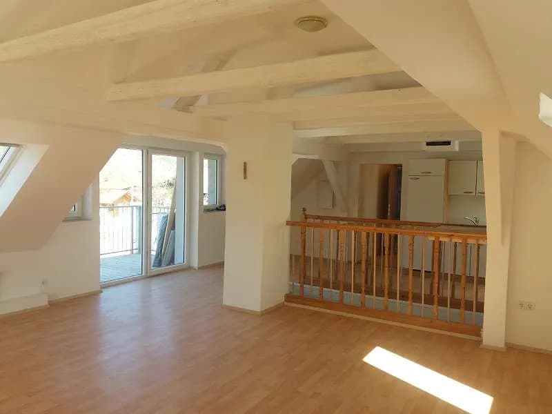 2-Zimmer-Wohnung mieten in Feldkirchen – 85 m², € 979