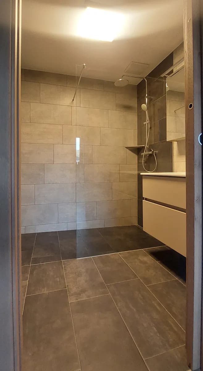 2-Zimmer-Wohnung mieten in Kitzbühel – 65 m², € 1.200 – Bild 6 von 10