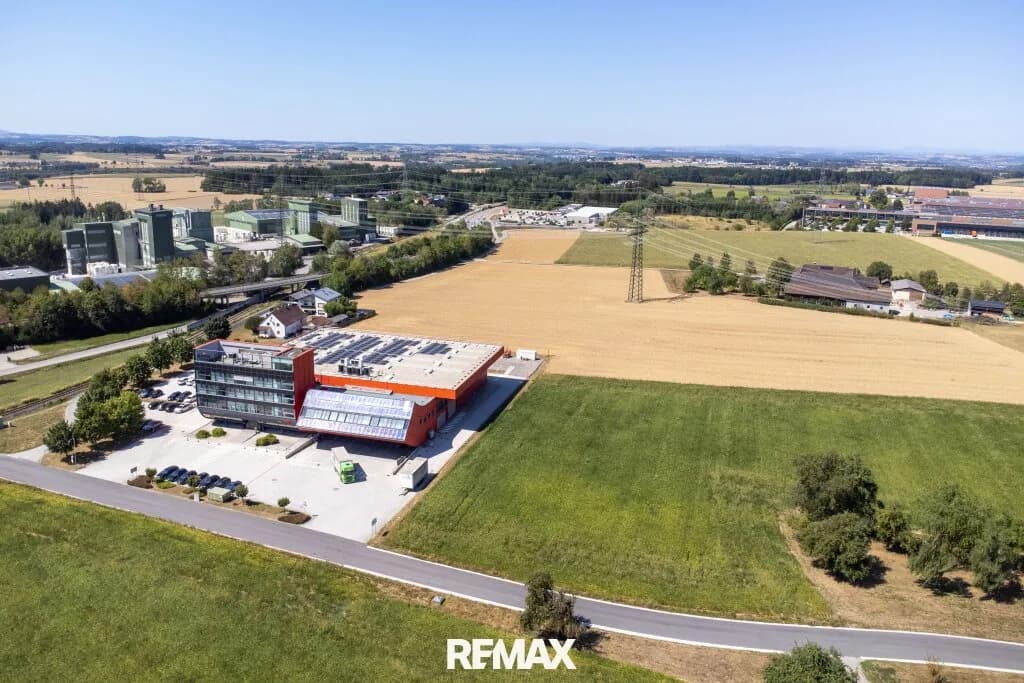Immobilie kaufen in Wels-Land – 4 400 m², € 660.000
