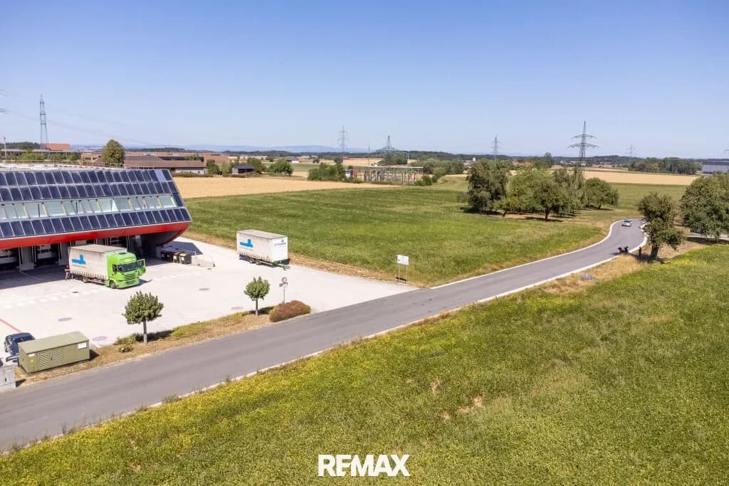 Immobilie kaufen in Wels-Land – 4 400 m², € 660.000 – Bild 8 von 8