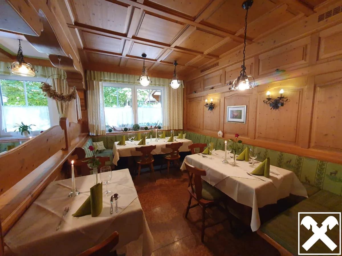 Gewerbeimmobilie kaufen in Braunau am Inn – 4 185 m², € 999.000 – Bild 3 von 9