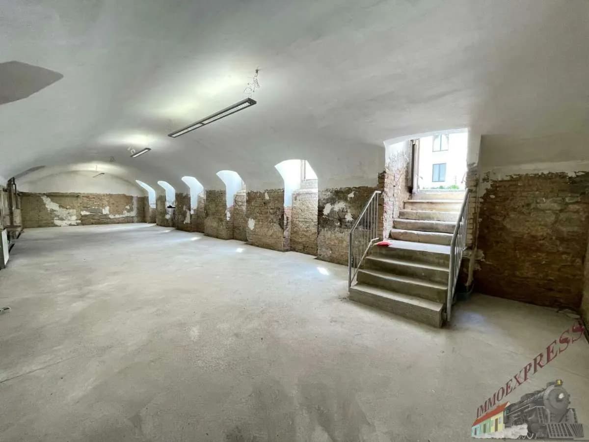 1-Zimmer-Gewerbeimmobilie mieten in Wien – 120 m², € 2.190 – Bild 6 von 8