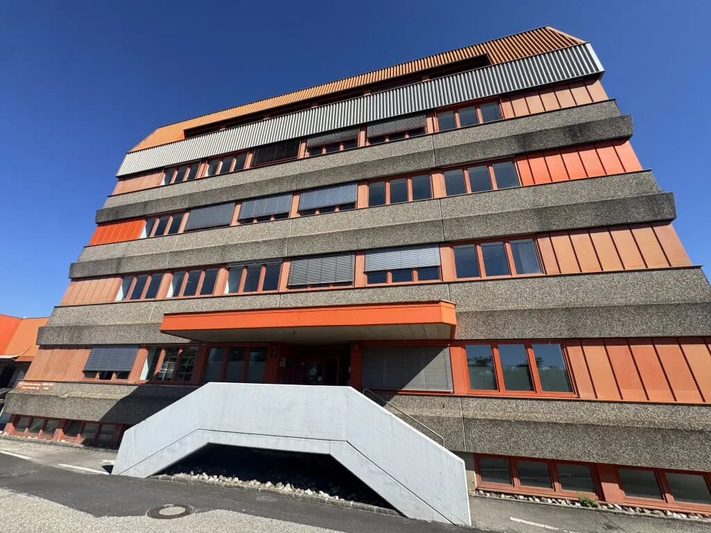 Gewerbeimmobilie mieten in Linz – 1 309 m², € 14.187