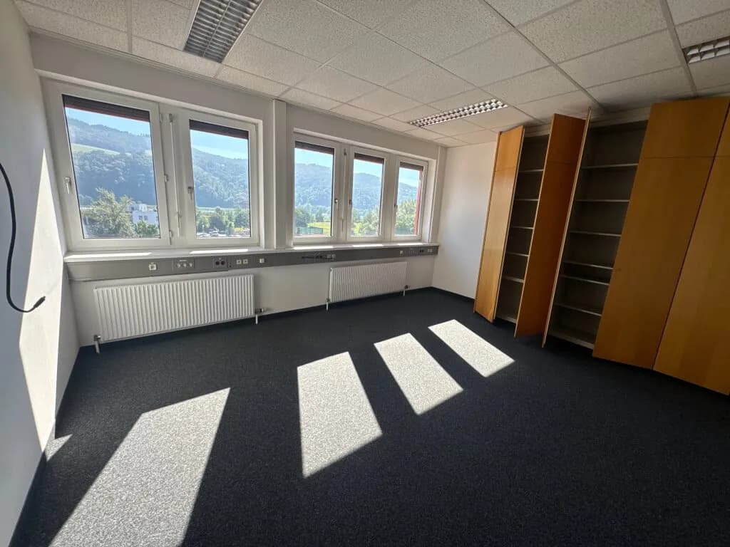Gewerbeimmobilie mieten in Linz – 1 309 m², € 14.187 – Bild 17 von 22