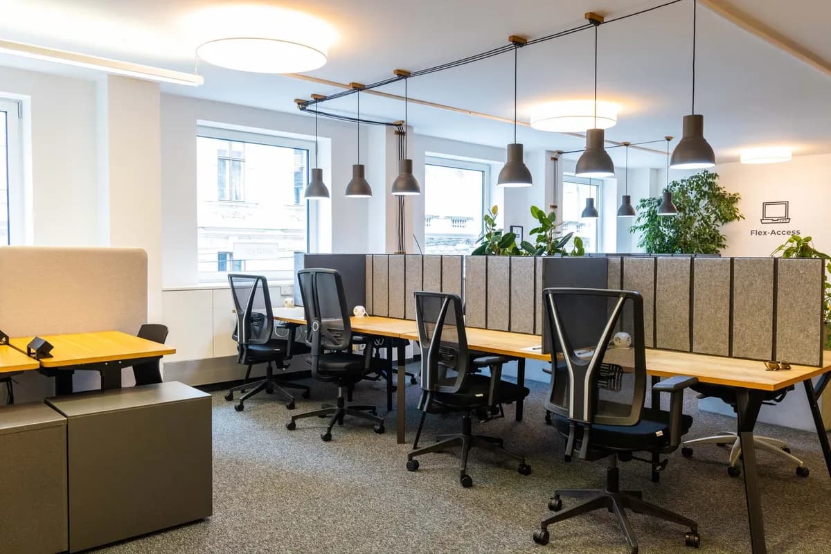 Gewerbeimmobilie mieten in Wien – 880 m² – Bild 2 von 10