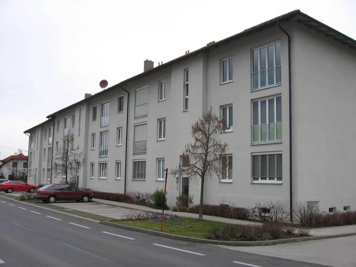 2-Zimmer-Wohnung mieten in Linz Land – 49,81 m², € 597 – Bild 2 von 2
