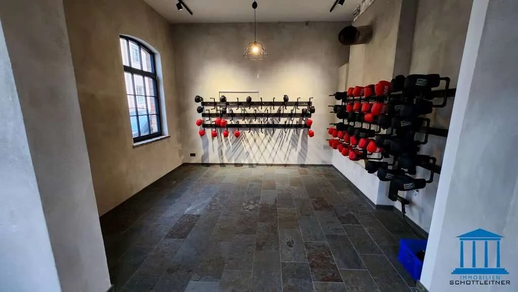 Gewerbeimmobilie mieten in Wiener Neustadt – 280 m² – Bild 10 von 23