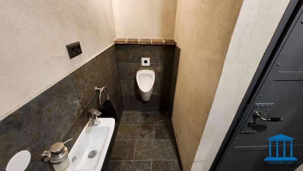 Gewerbeimmobilie mieten in Wiener Neustadt – 280 m² – Bild 13 von 23
