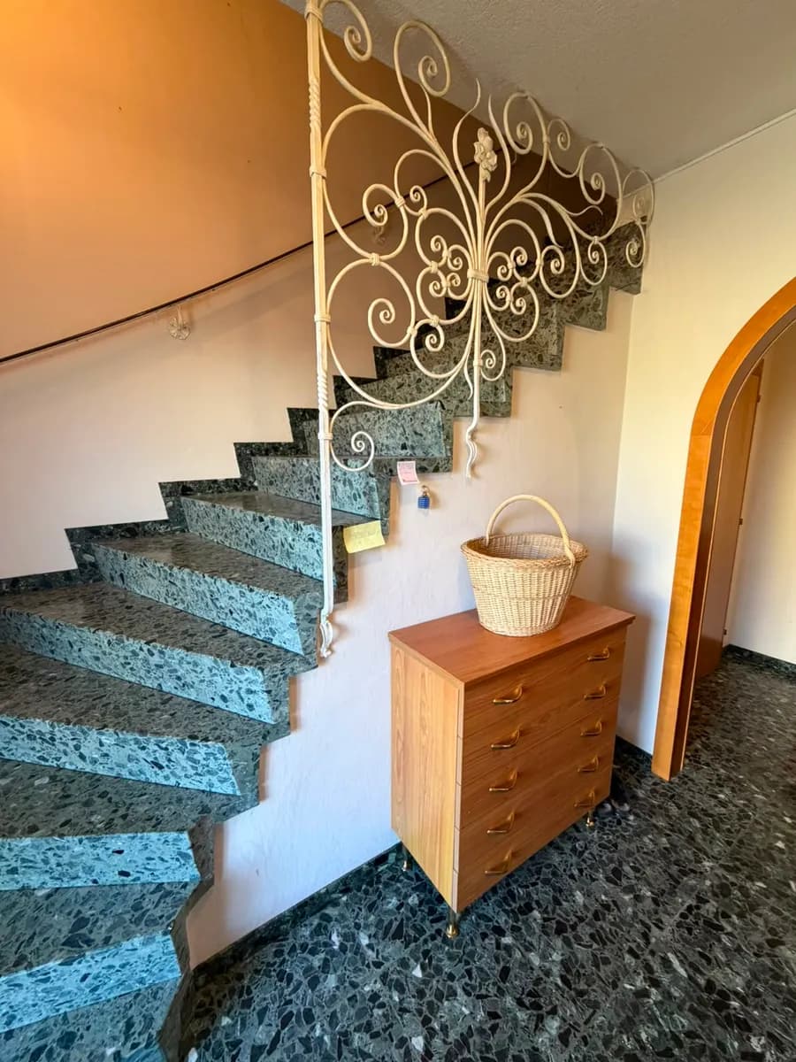 6-Zimmer-Haus mieten in Gmunden – 180 m², € 2.350 – Bild 6 von 18
