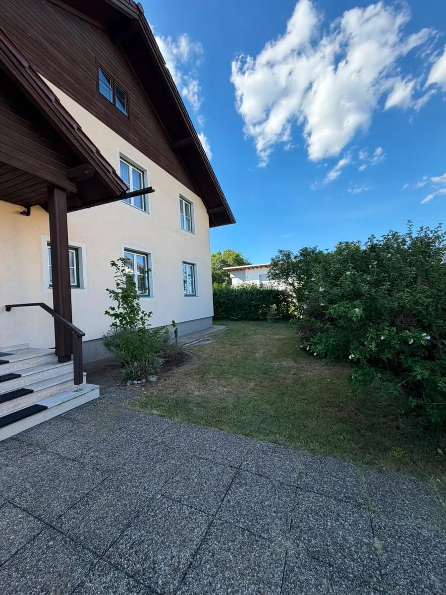 6-Zimmer-Haus mieten in Gmunden – 180 m², € 2.350 – Bild 17 von 18