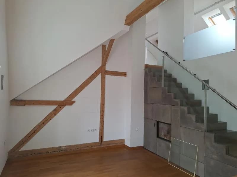 6-Zimmer-Gewerbeimmobilie mieten in Wels – 154,5 m², € 1.571 – Bild 4 von 28