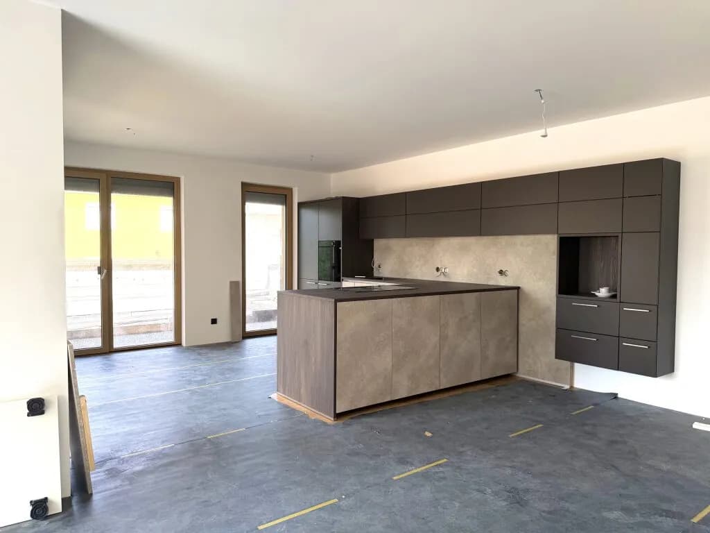 3-Zimmer-Wohnung mieten in Gmunden – 92,37 m², € 1.717 – Bild 2 von 6