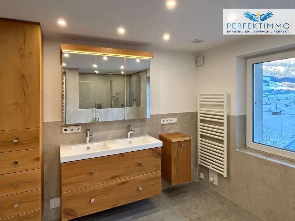 10-Zimmer-Gewerbeimmobilie kaufen in Reutte – 237,68 m² – Bild 4 von 19
