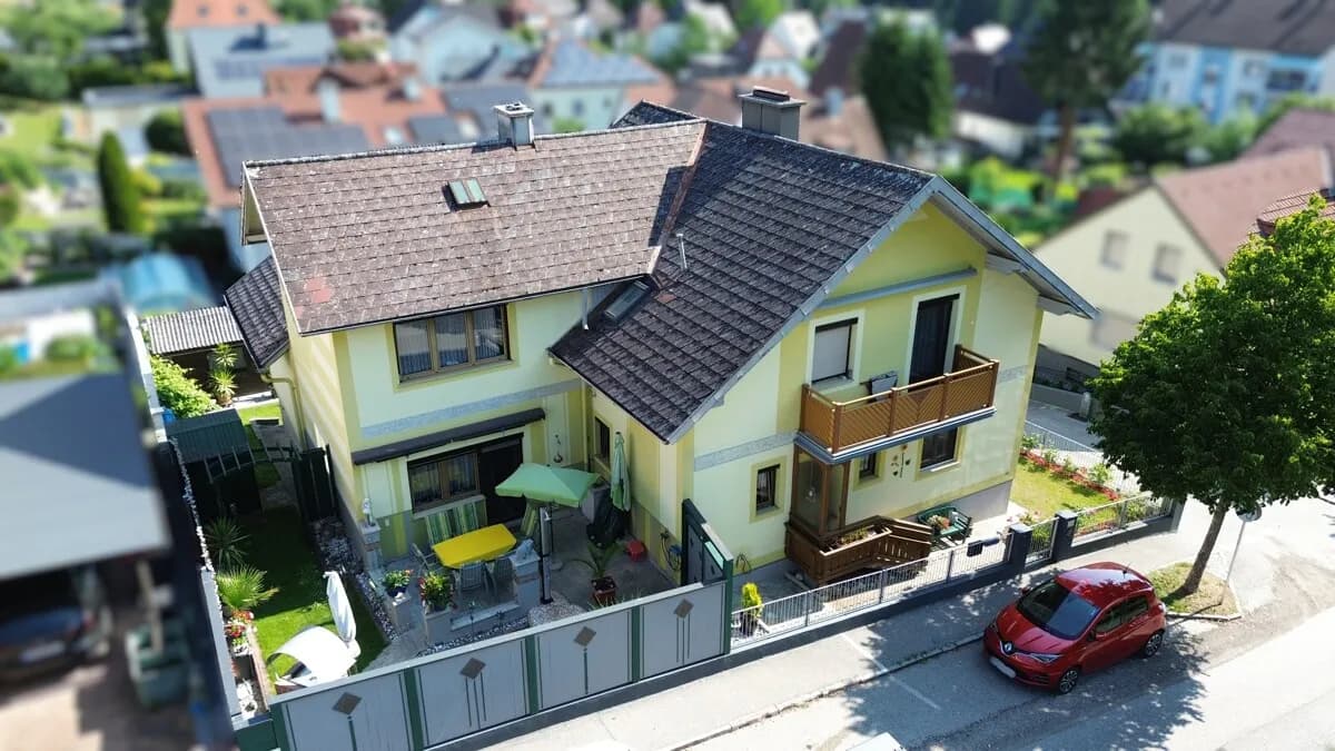 7-Zimmer-Haus kaufen in Amstetten – 216 m², € 475.000