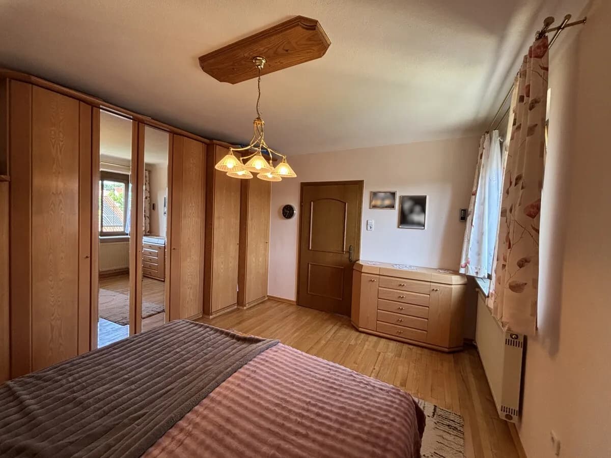 7-Zimmer-Haus kaufen in Amstetten – 216 m², € 475.000 – Bild 23 von 38