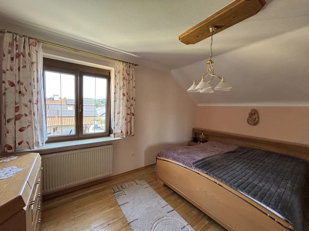 7-Zimmer-Haus kaufen in Amstetten – 216 m², € 475.000 – Bild 24 von 38