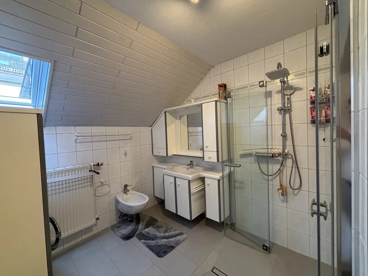 7-Zimmer-Haus kaufen in Amstetten – 216 m², € 475.000 – Bild 32 von 38