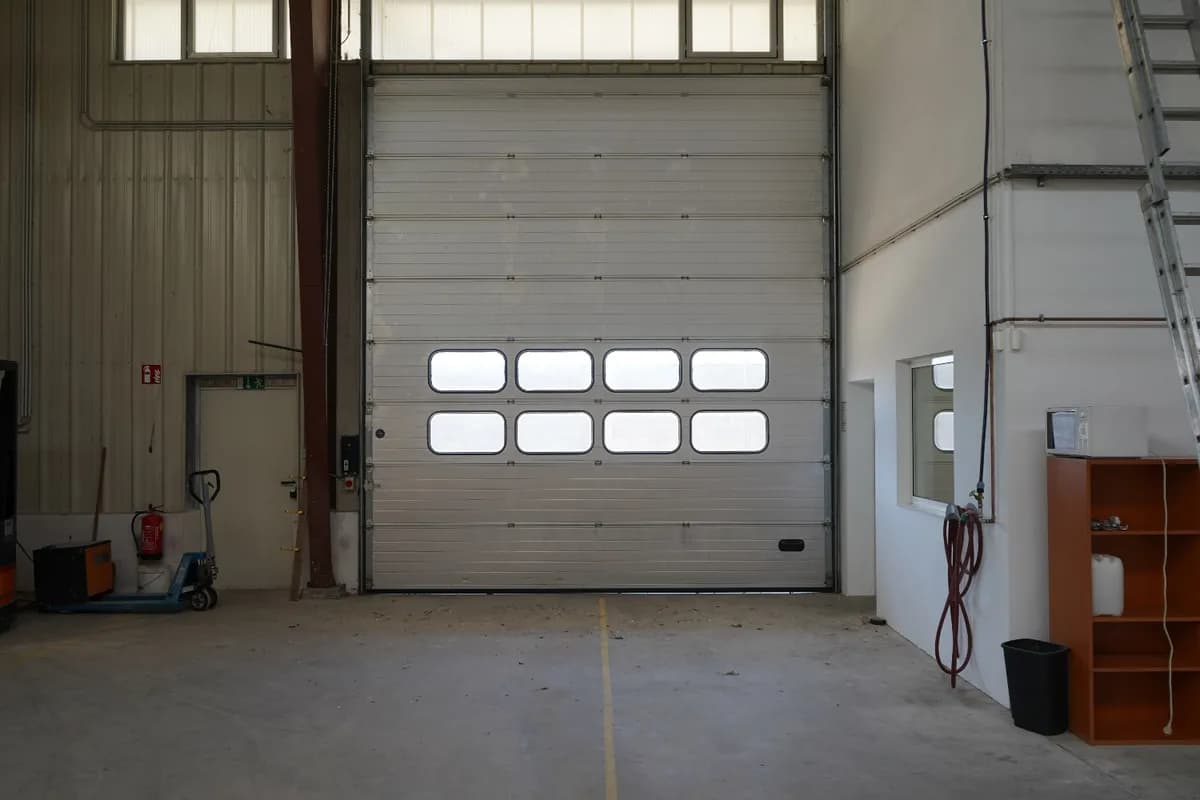 Gewerbeimmobilie mieten in Baden – 100 m², € 5 – Bild 11 von 17
