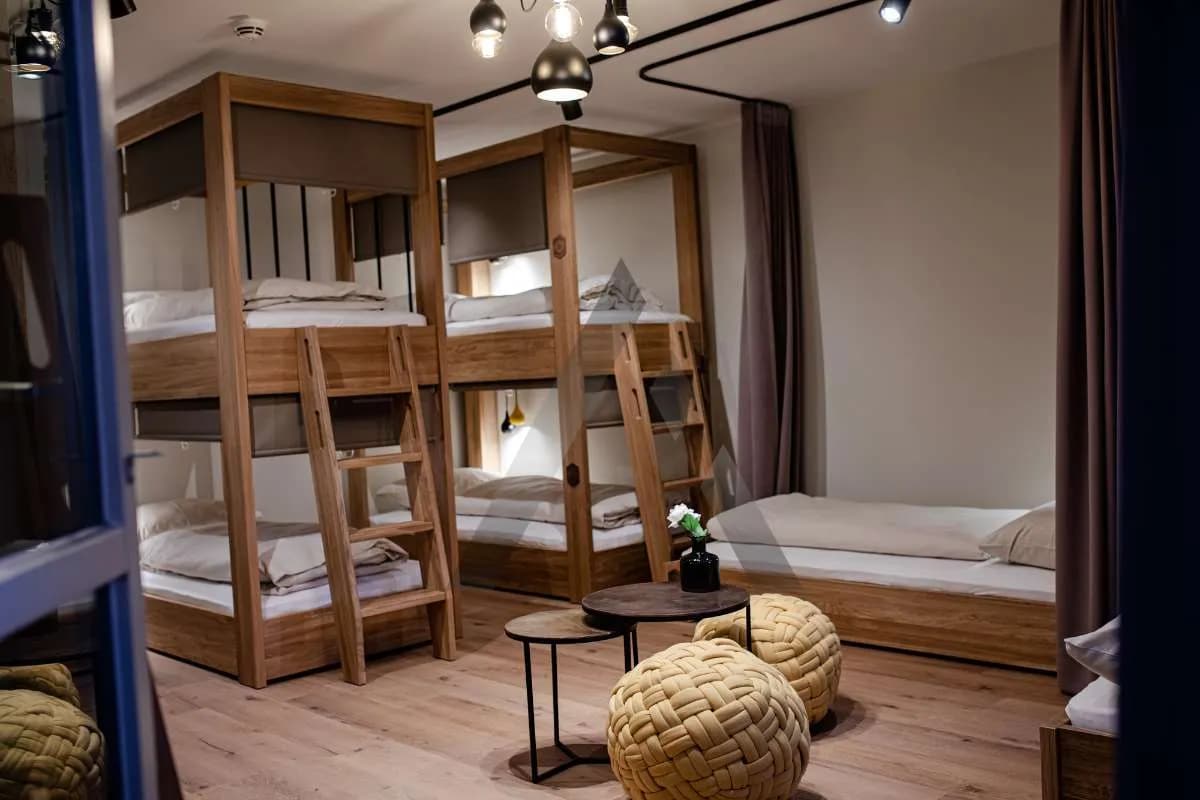 8-Zimmer-Haus kaufen in Kitzbühel – 408 m², € 4.300.000 – Bild 7 von 12