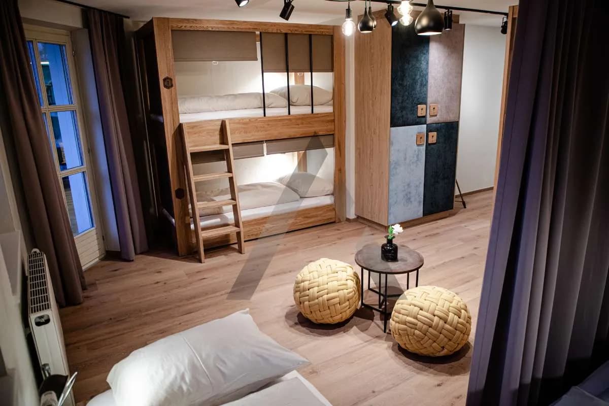 8-Zimmer-Haus kaufen in Kitzbühel – 408 m², € 4.300.000 – Bild 10 von 12