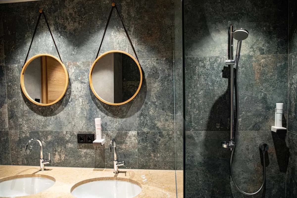 8-Zimmer-Haus kaufen in Kitzbühel – 408 m², € 4.300.000 – Bild 11 von 12