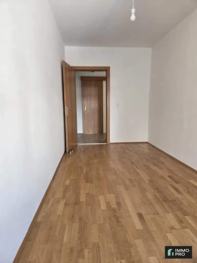 5-Zimmer-Wohnung mieten in Graz – 127,2 m², € 1.344 – Bild 9 von 17