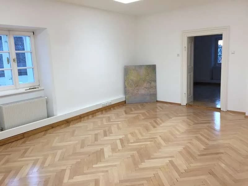 5-Zimmer-Gewerbeimmobilie mieten in Rohrbach – 270 m², € 3.872 – Bild 12 von 31