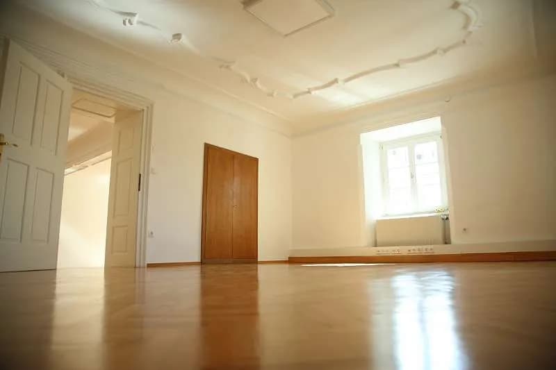 5-Zimmer-Gewerbeimmobilie mieten in Rohrbach – 270 m², € 3.872 – Bild 15 von 31