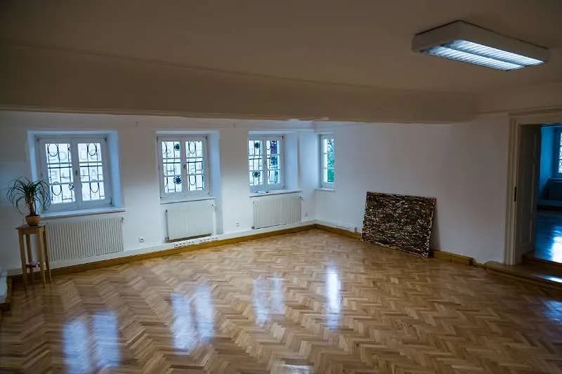 5-Zimmer-Gewerbeimmobilie mieten in Rohrbach – 270 m², € 3.872 – Bild 22 von 31
