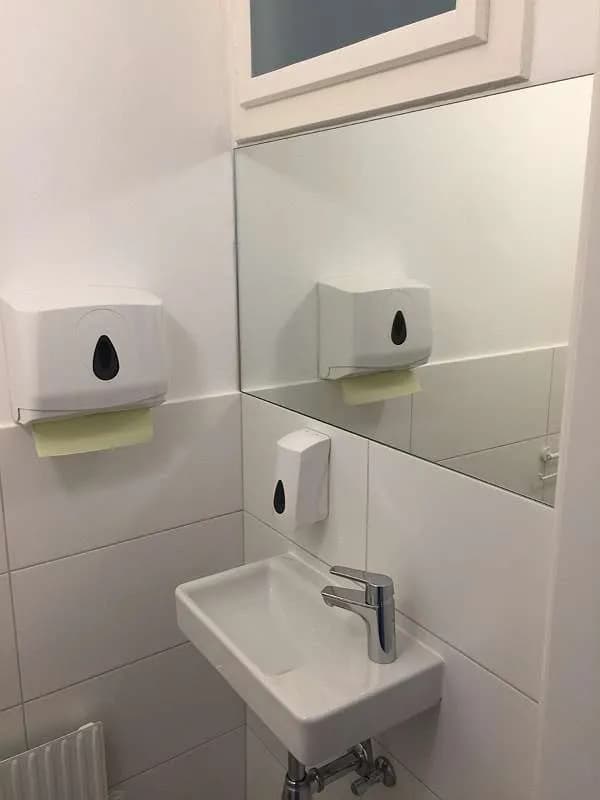 5-Zimmer-Gewerbeimmobilie mieten in Rohrbach – 270 m², € 3.872 – Bild 23 von 31