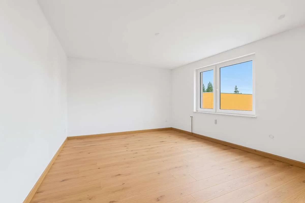 2-Zimmer-Wohnung mieten in Linz – 18 m², € 450 – Bild 3 von 4