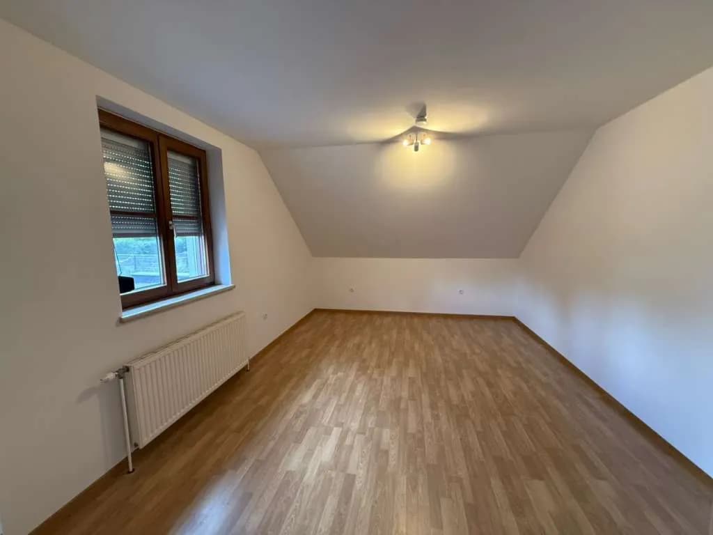 Gewerbeimmobilie mieten in Sankt Pölten Land – 110 m², € 1.090 – Bild 4 von 11