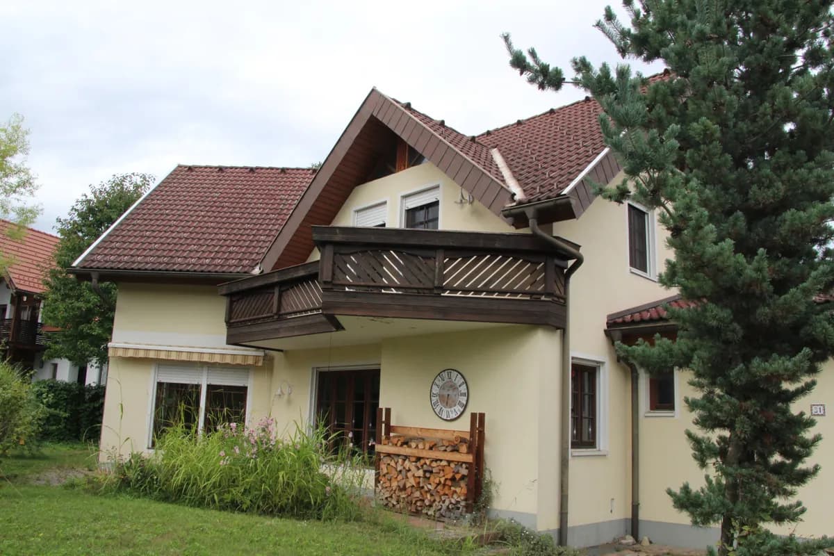 Haus kaufen in Feldkirchen – 200 m², € 780.000 – Bild 2 von 81