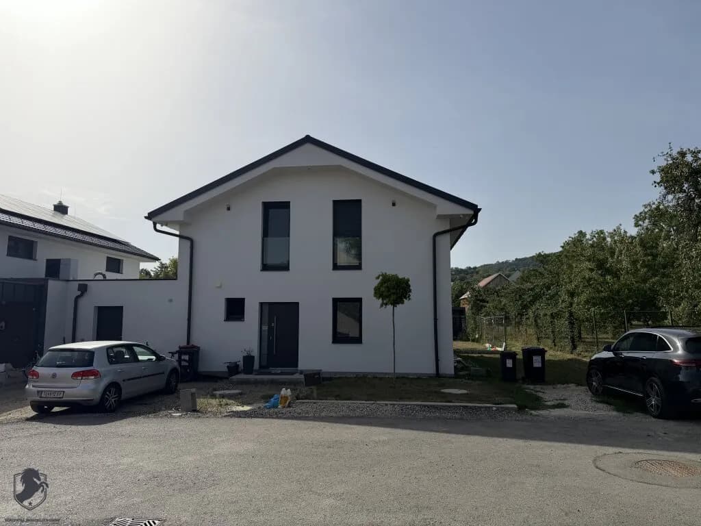 4-Zimmer-Haus kaufen in Tulln – 170 m², € 890.000