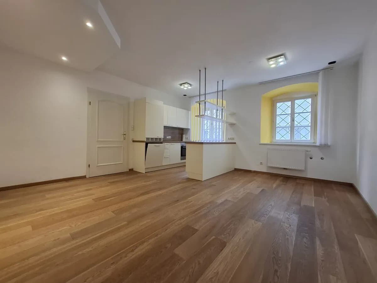 3-Zimmer-Wohnung mieten in Steyr – 61 m², € 620 – Bild 2 von 14