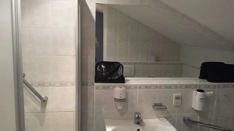 1-Zimmer-Wohnung mieten in Mödling – 24 m², € 390 – Bild 10 von 44
