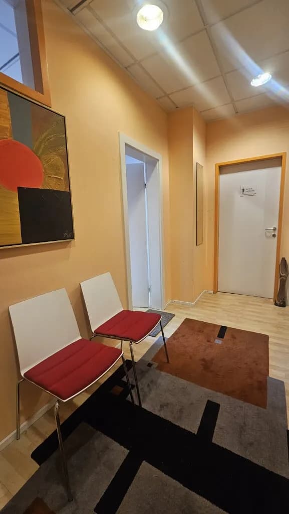 1-Zimmer-Gewerbeimmobilie mieten in Lienz – 21 m², € 360 – Bild 5 von 9