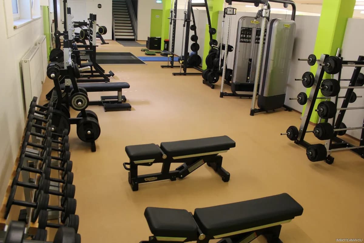 Gewerbeimmobilie kaufen in Vöcklabruck – 3 689 m², € 1.675.000 – Bild 17 von 21