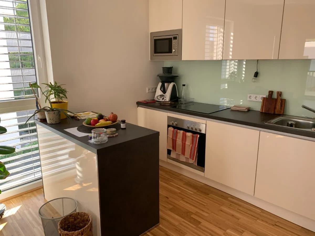 2-Zimmer-Wohnung mieten in Wels-Land – 65 m², € 1.045 – Bild 2 von 4