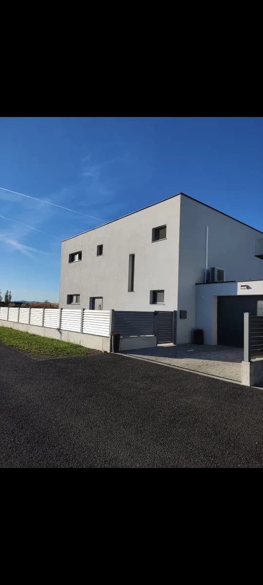 5-Zimmer-Haus kaufen in Neunkirchen – 160 m², € 659.000
