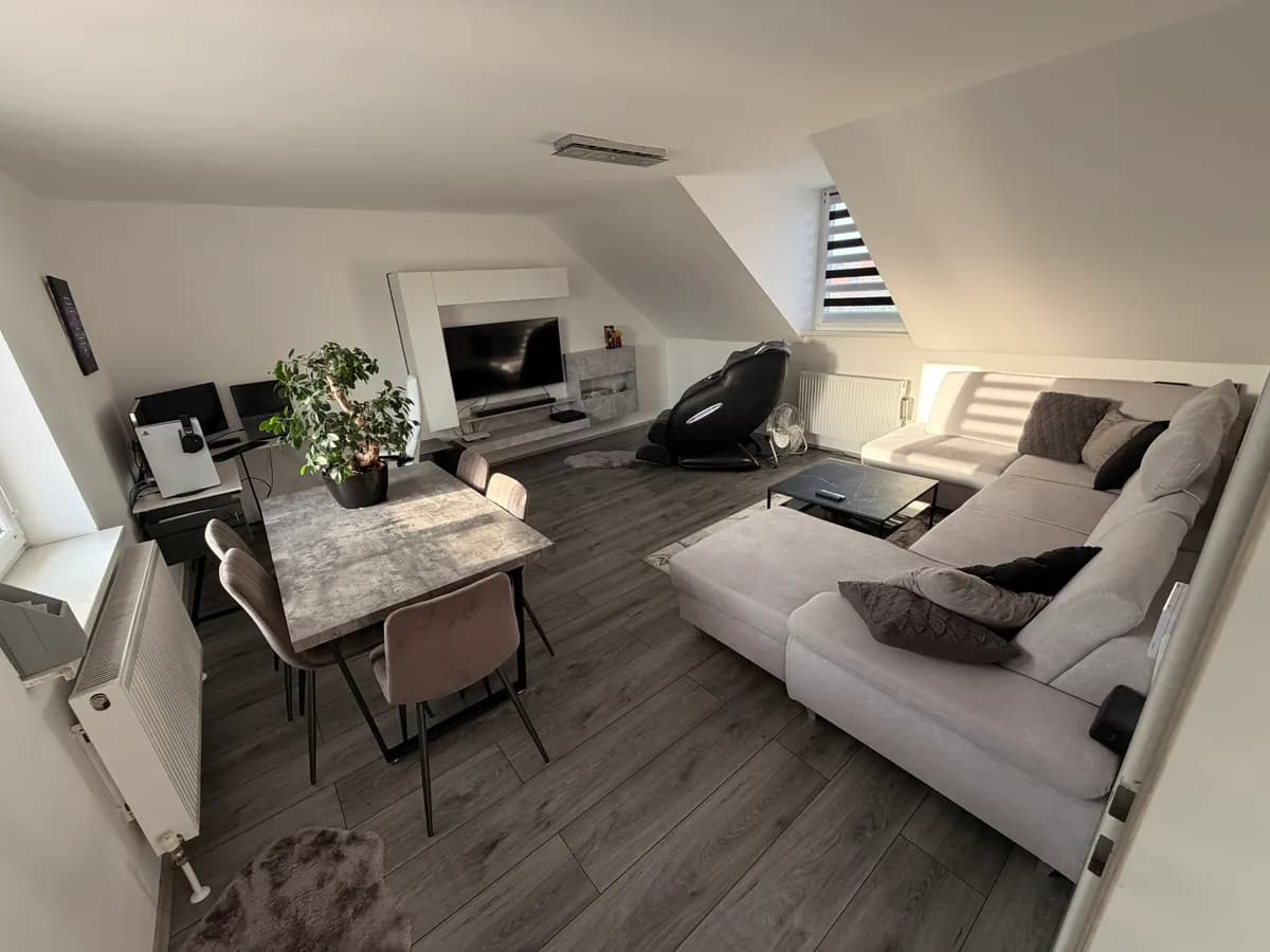 2-Zimmer-Wohnung mieten in Wiener Neustadt – 66 m², € 810